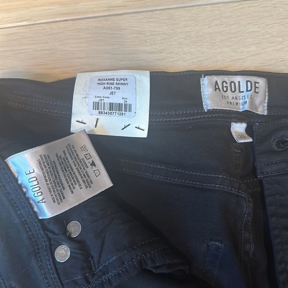 Agolde High Rise Skinny in Jet - Picture 3 of 3